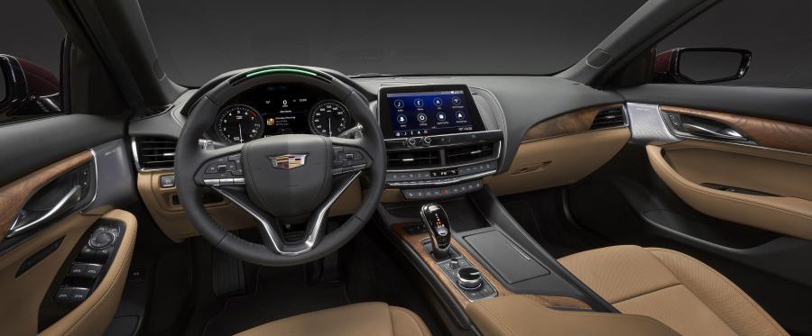 Торпедо Cadillac CT5 Premium Luxury 2019 года  (фото 11 из 16)